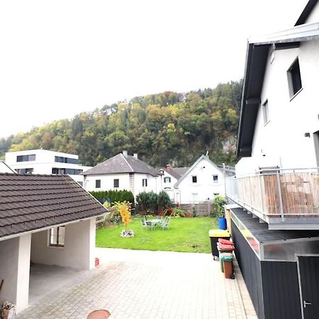 Schickes Zimmer Mit Top-Ausstattung In Idealer Lage Feldkirch Kültér fotó