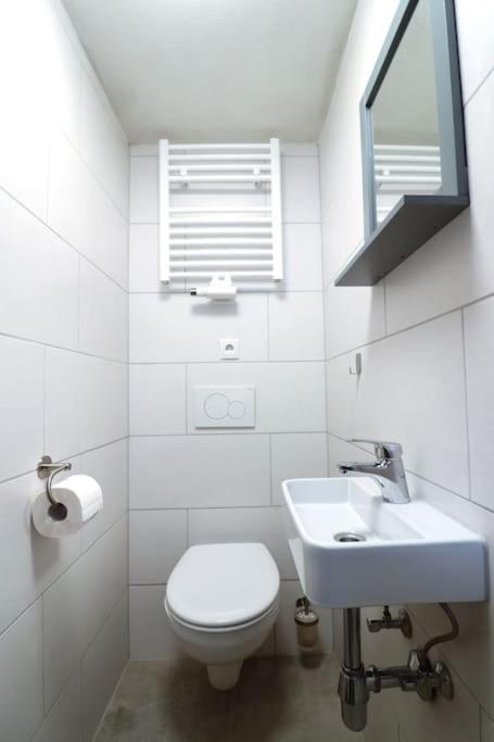 Schickes Zimmer Mit Top-Ausstattung In Idealer Lage Feldkirch Kültér fotó