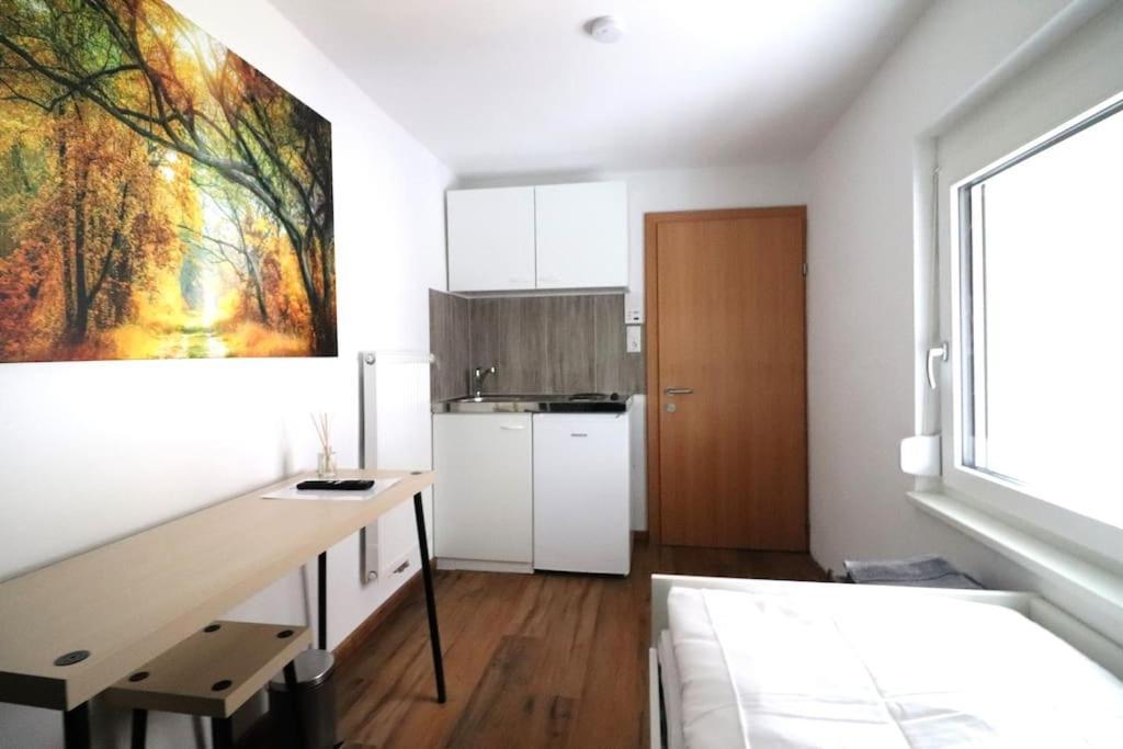 Schickes Zimmer Mit Top-Ausstattung In Idealer Lage Feldkirch Kültér fotó